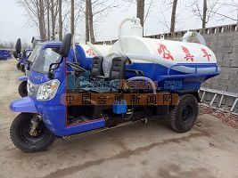 中國環保行業百強企業 三輪吸糞車廠家直銷