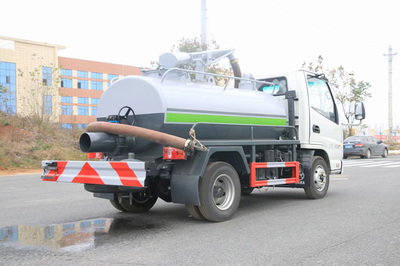 藍(lán)牌吸糞車 功能、應(yīng)用與發(fā)展前景